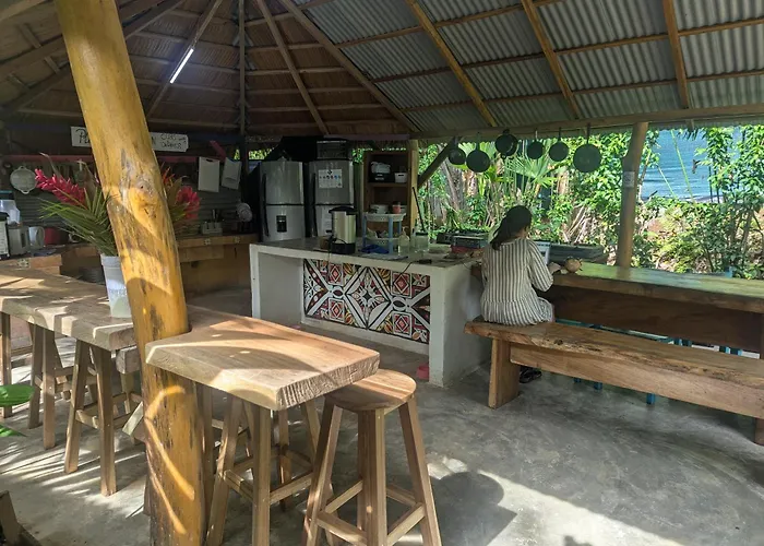 Tasty Dayz Hostel